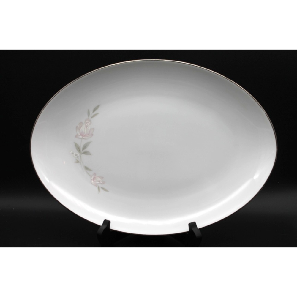 Carriage House Rosecrest 617 Fine China Oval Serving Platter 14" x 10.5" Japan
